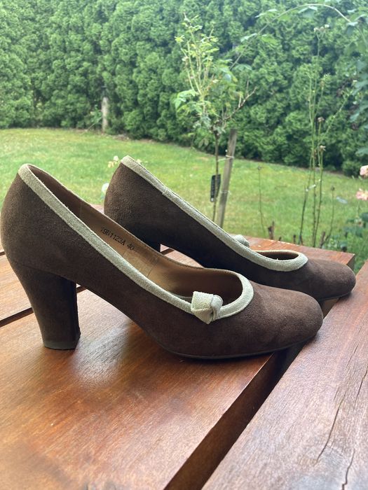 Betty Barclay luksusowe czółenka brązowy  zamsz skórzane r 40