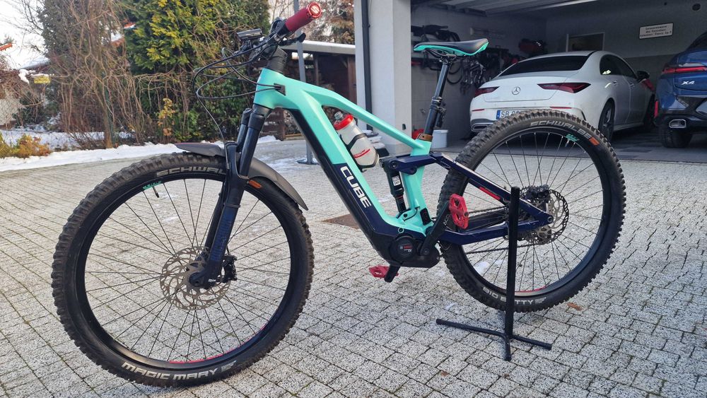 CUBE Stereo Hybrid 140 HPC Race 625 Carbon "S"