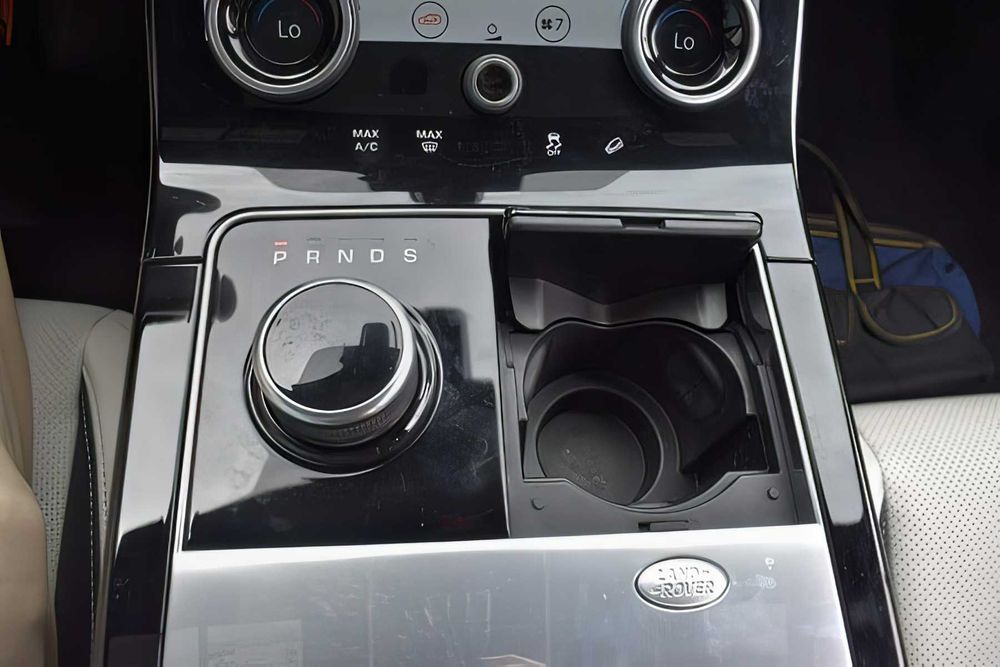 Land Rover Range Rover Velar      2020