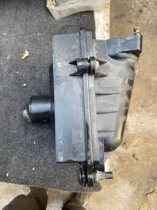 Корпус повітряного фільтра Ваз інжектор цілий