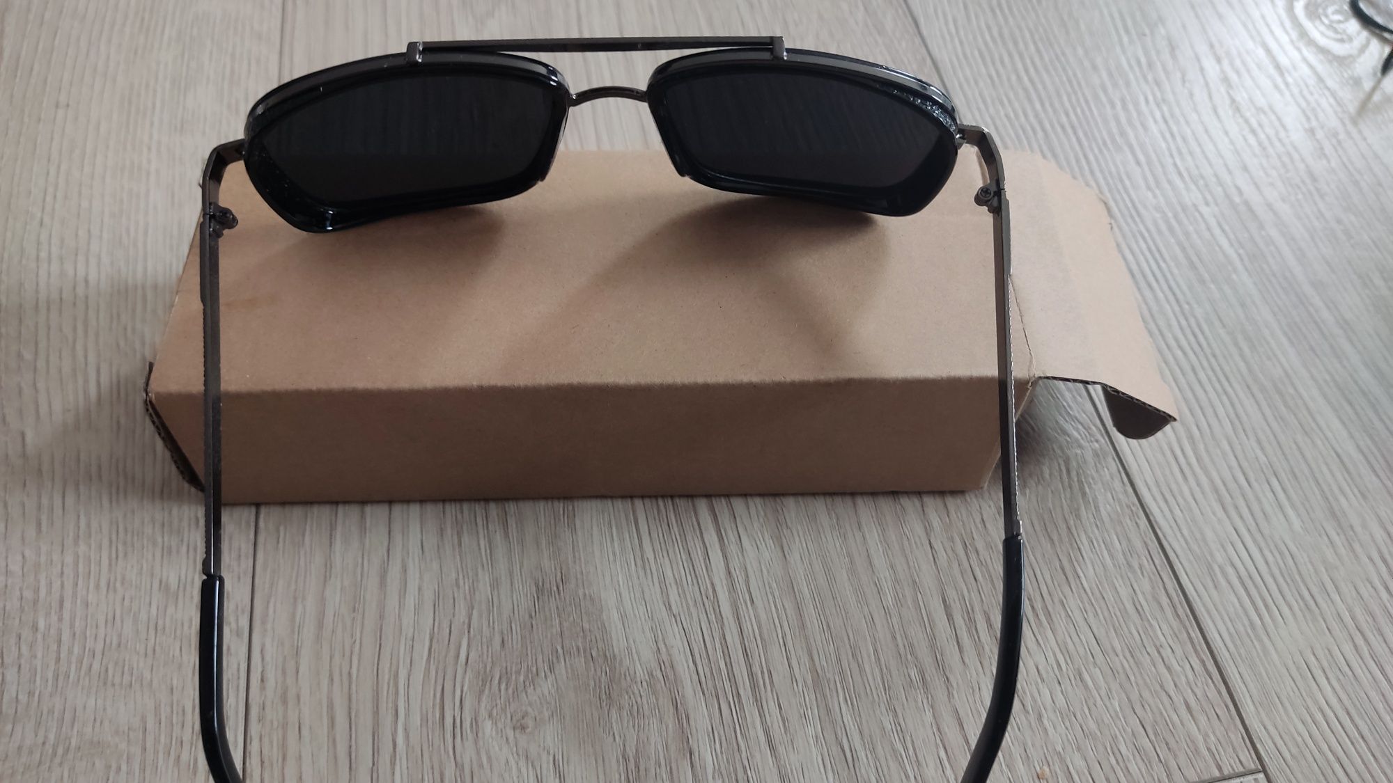Okulary przeciwsłoneczne Premium. Bardzo dobrze wykonane, eleganckie!