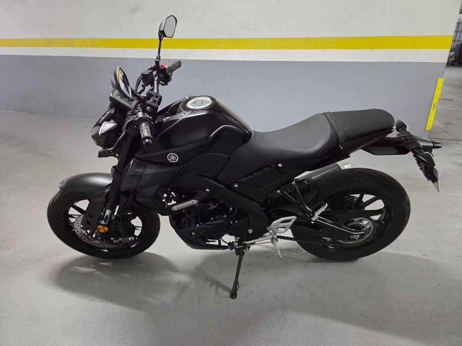 Yamaha MT125 11/2024, 2000km e garantia Yamaha 11/2027