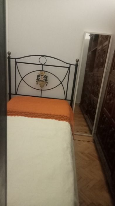 Quarto a dois minutos a pé da praia