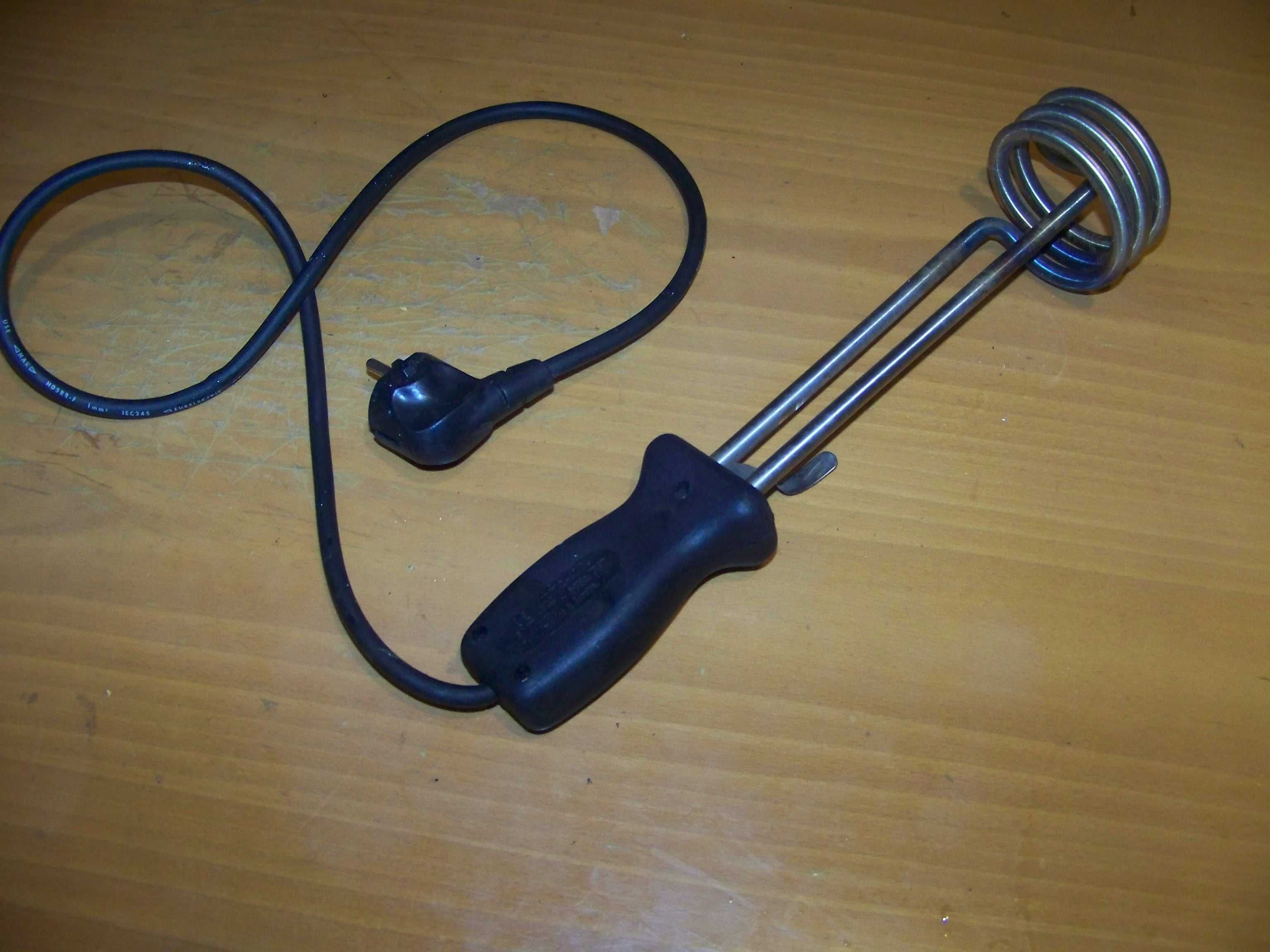 fervedor eléctrico 1000 watts