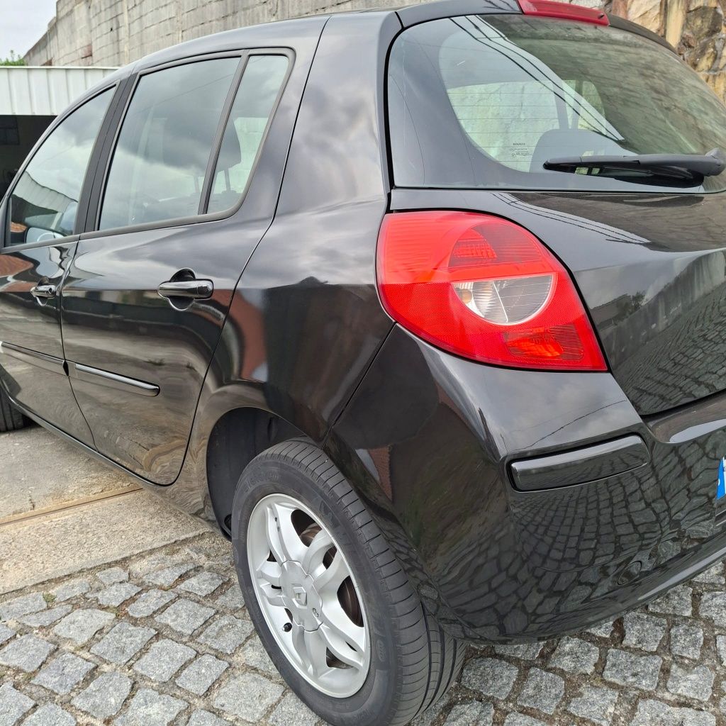 Renault Clio gasolina