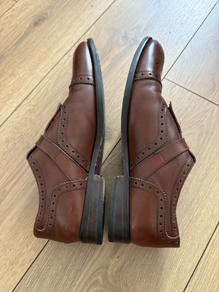 Massimo Dutti, brogsy, męskie buty, skóra