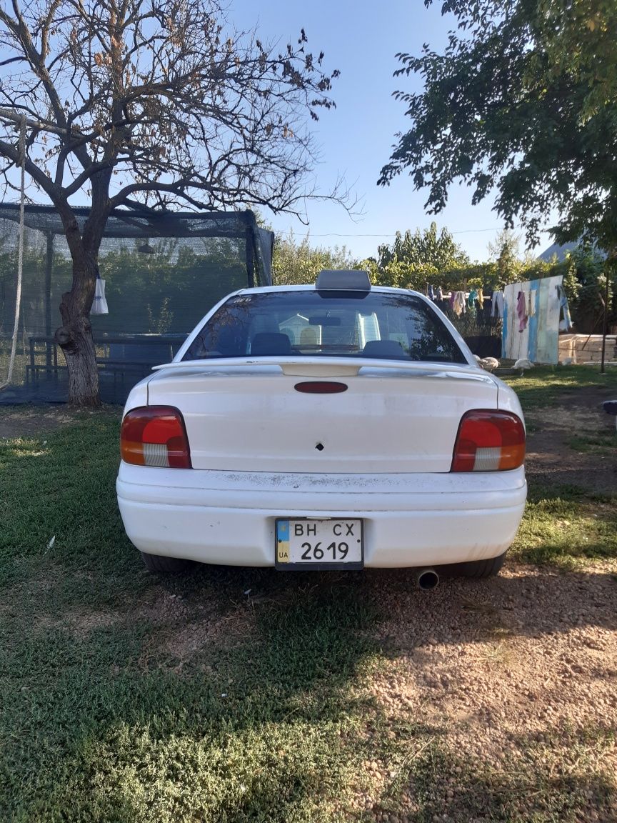 Продам машину chrysler