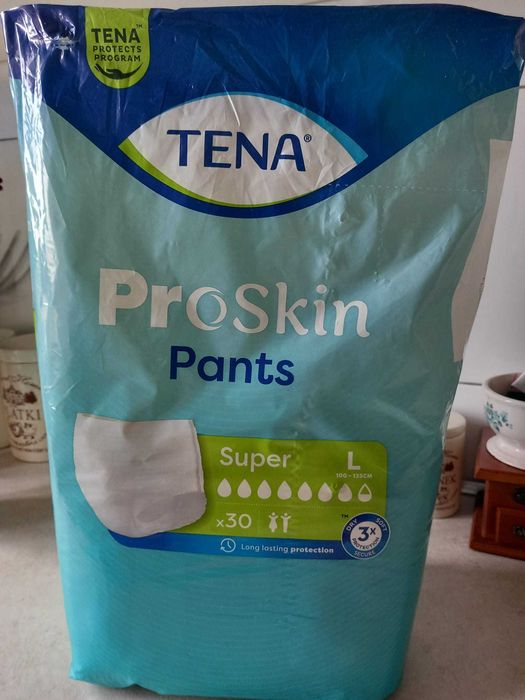 Pieluchomajtki Tena nowe L