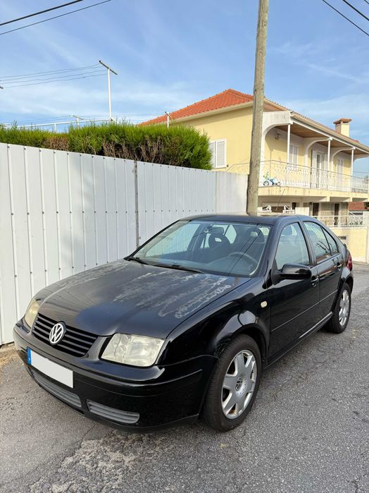 Volkswagen BORA 1.9 TDI - 02/2000