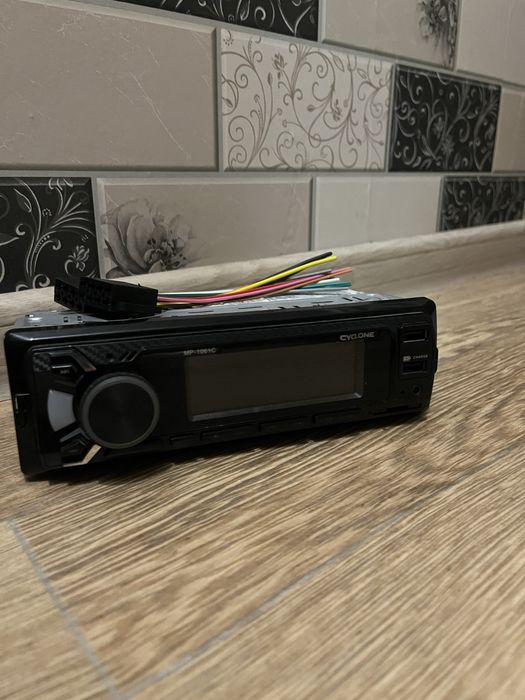Продам Автомагнітола Cyclon