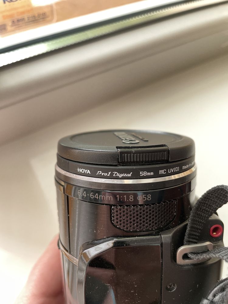 Видеокамера Canon Legria HF S20