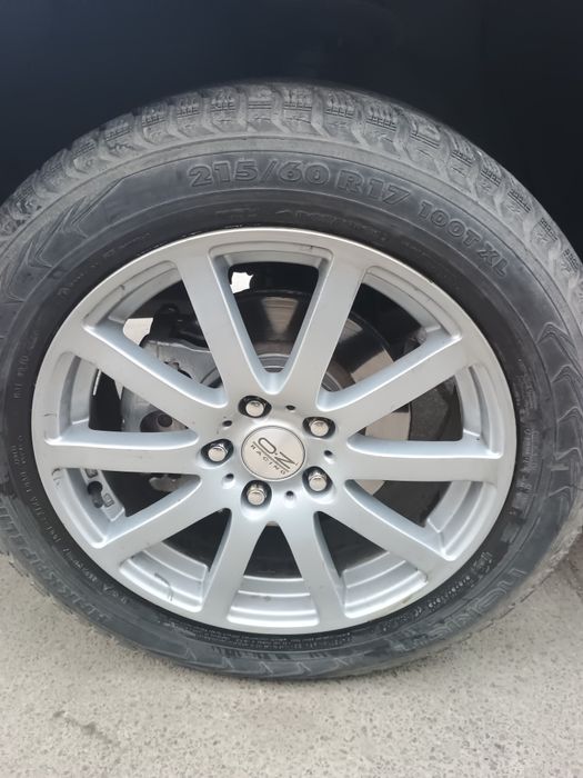 Гума зимова,Nokian 215/60R17