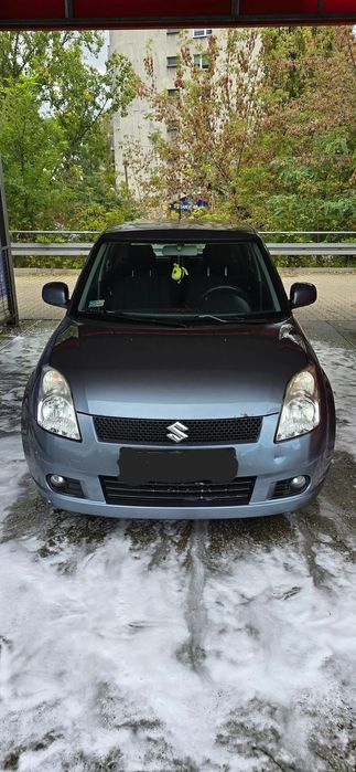 Suzuki Swift Samochód osobowy Suzuki Swift