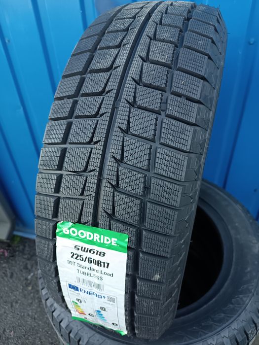 Goodride 225/60 R17 99T SW618