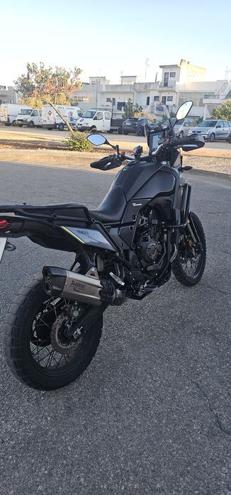 Tenere 700 como nova