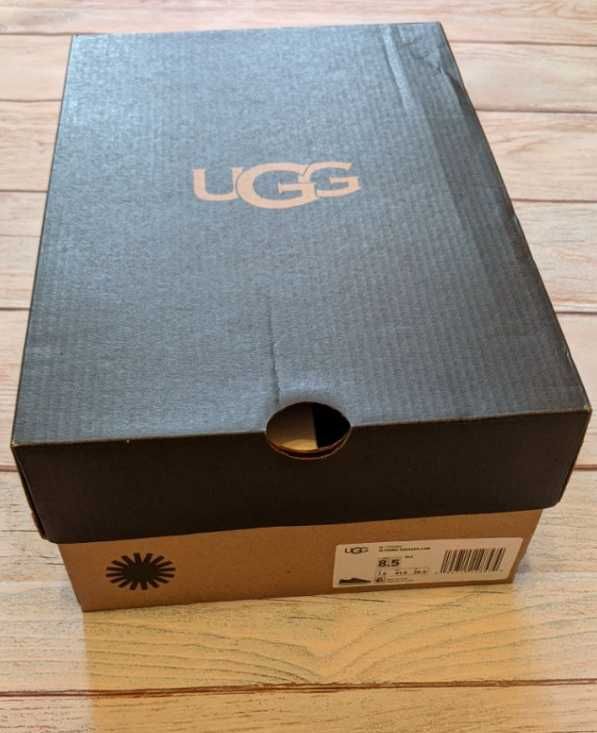 UGG Pismo Low  26.5 см / оригінал/ Угги