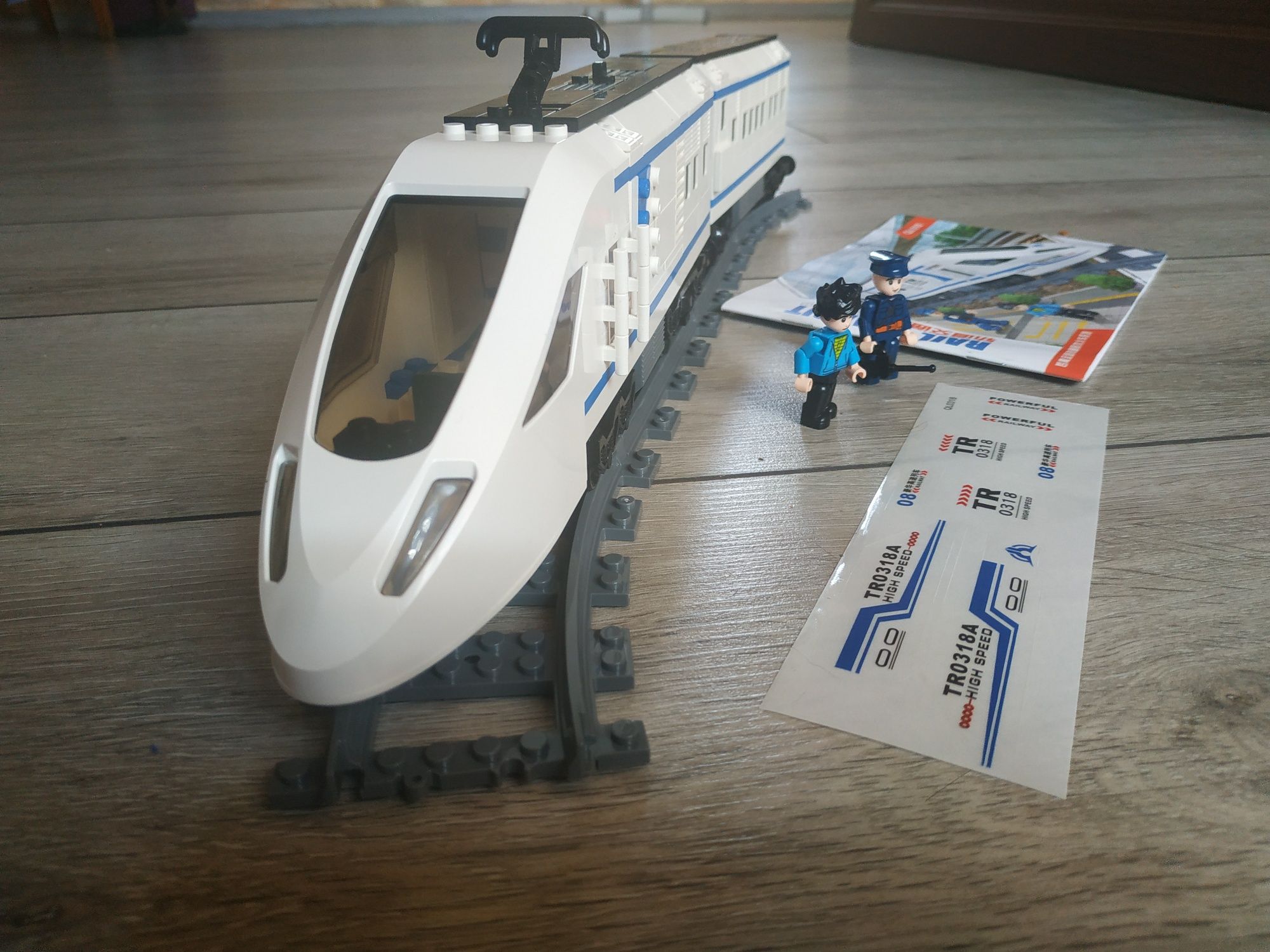 Поїзд Rail Transit QL0318 (поезд, сумісний з Lego Train)