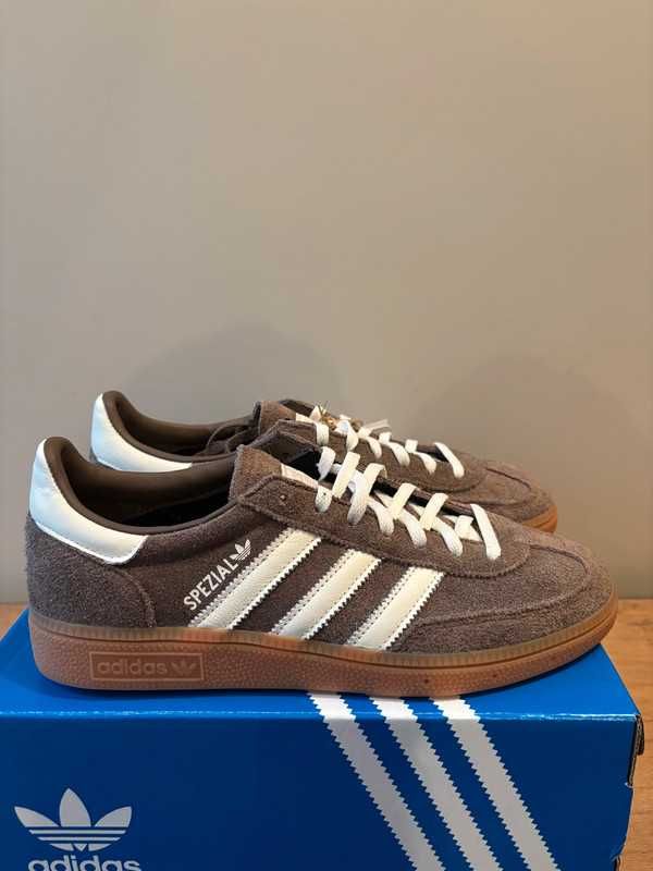 Buty codzienne Handball Spezial, nowe, z metką EU.40