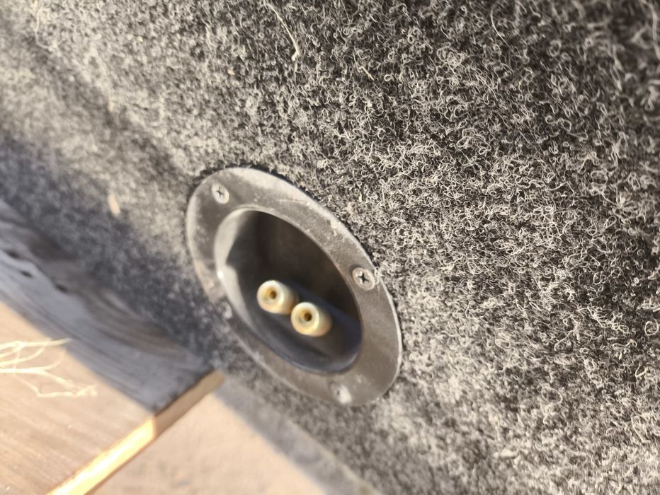 Skrzynia tuba basowa pod głośniki 35 cm stan bdb