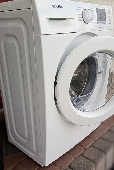 Pralka Samsung   Eco bubble  8 kg. Programator do naprawy