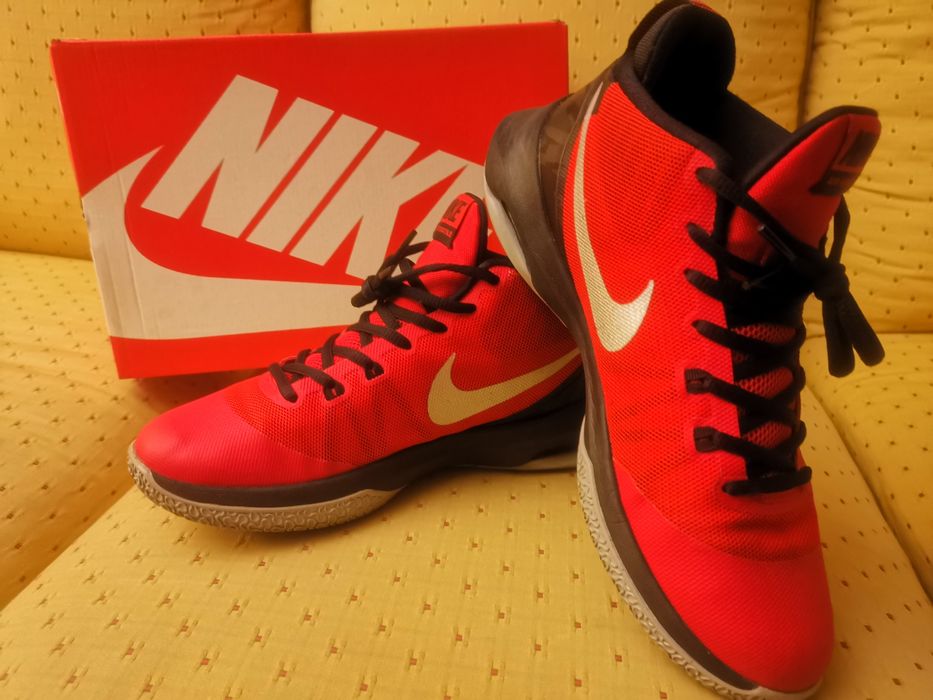 Sapatilhas homem Nike Versitile TAM 42 muito bom estado basketball