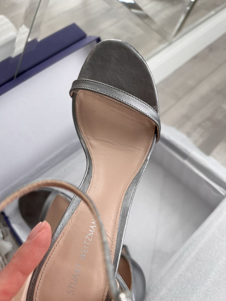 Босоножки Stuart Weitzman (оригинал)