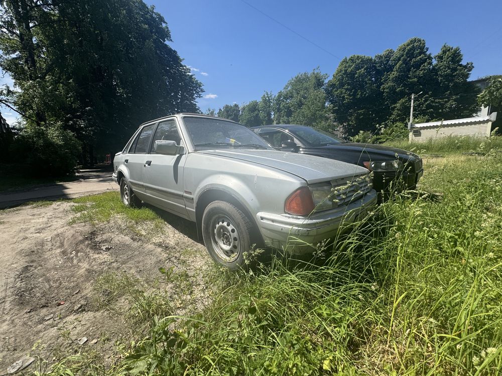 Автомобиль Ford Orion Форд Орион