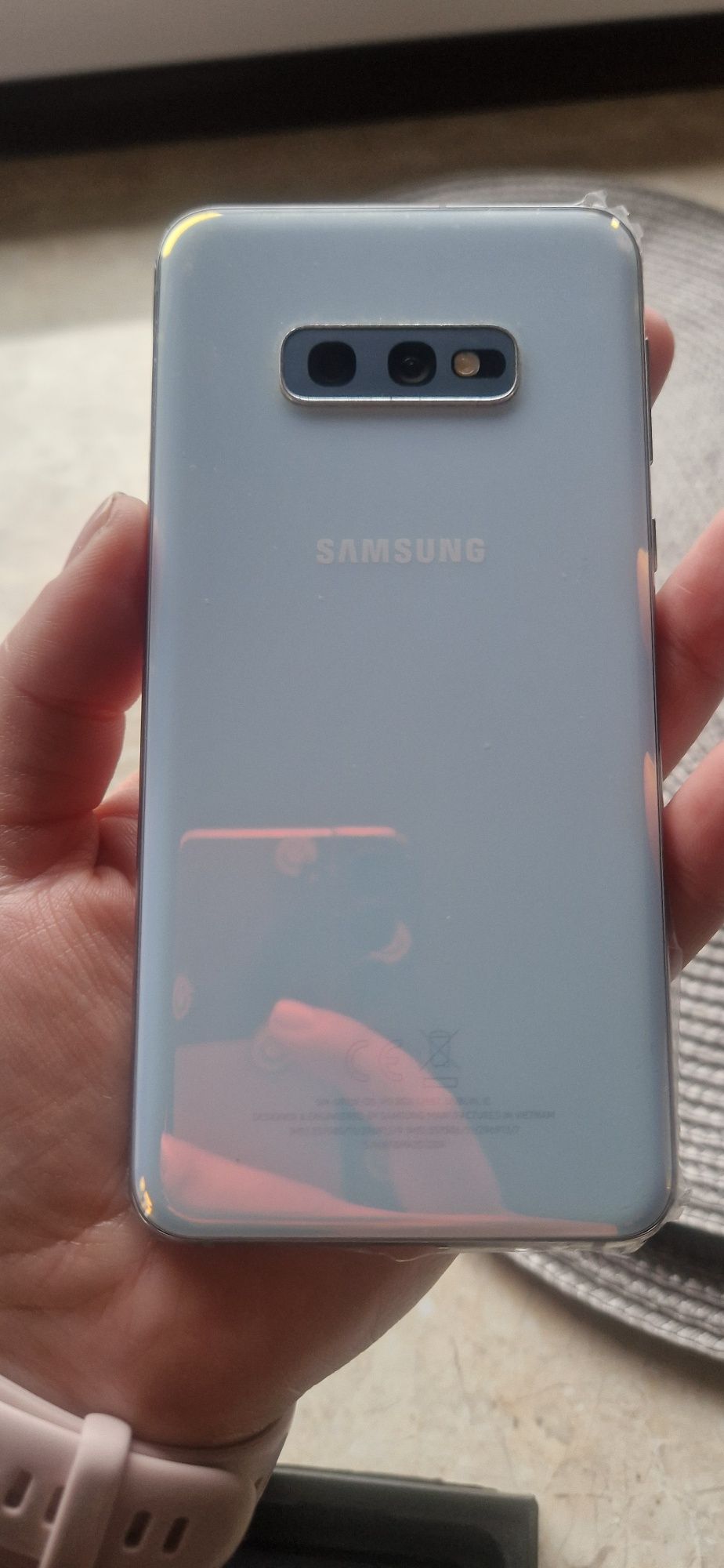 Samsung s 10 E stan igła