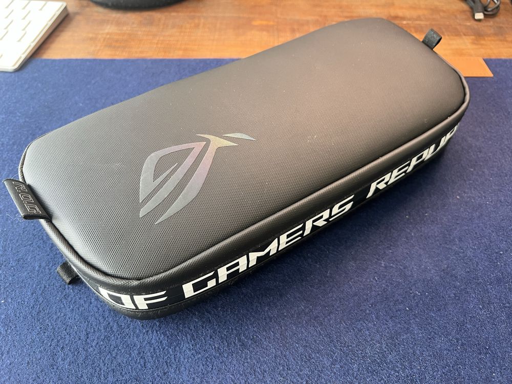 Asus ROG Ally Z1 Extreme + dock