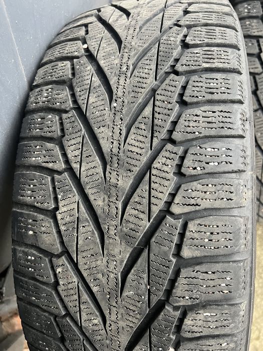 Nokian Hakkapelliitta R2 SUV 225/60/17 XL 103L