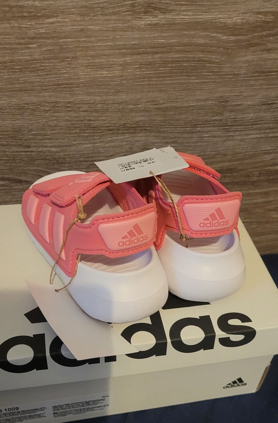 Nowe sandały adidas rozmiar 25