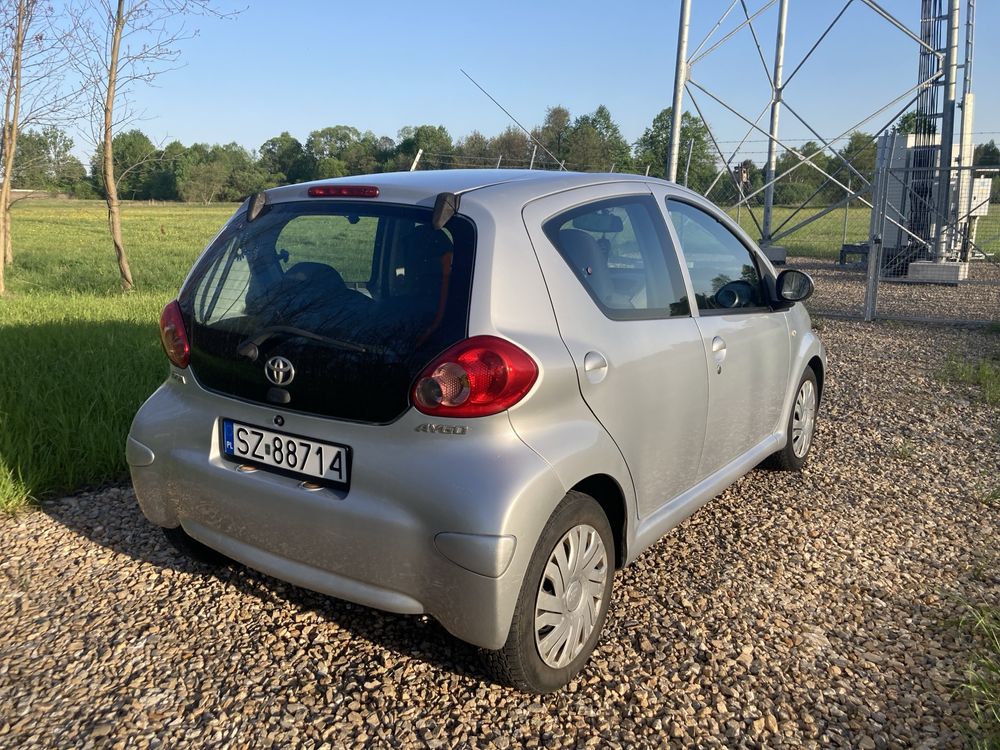 Toyota Aygo * klimatyzacja * 5 drzwi * 2 komplety kół * krajowy *