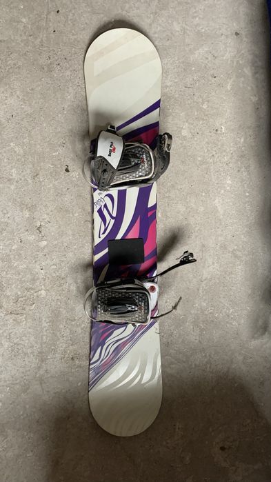 Сноуборд б/у в гарному стані