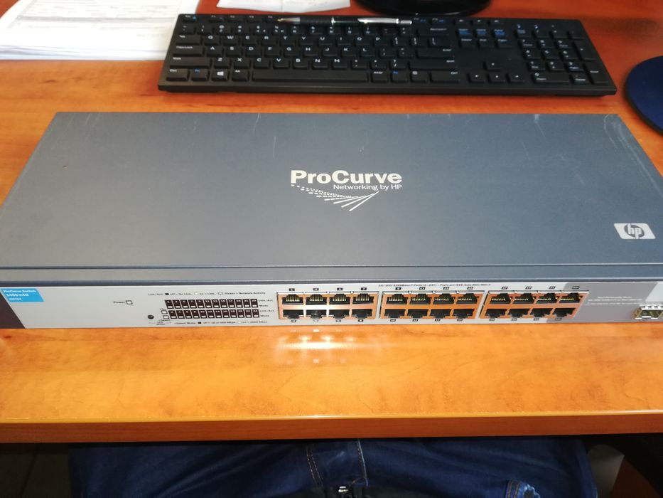 Switch HP J9078A ProCurve 1400
