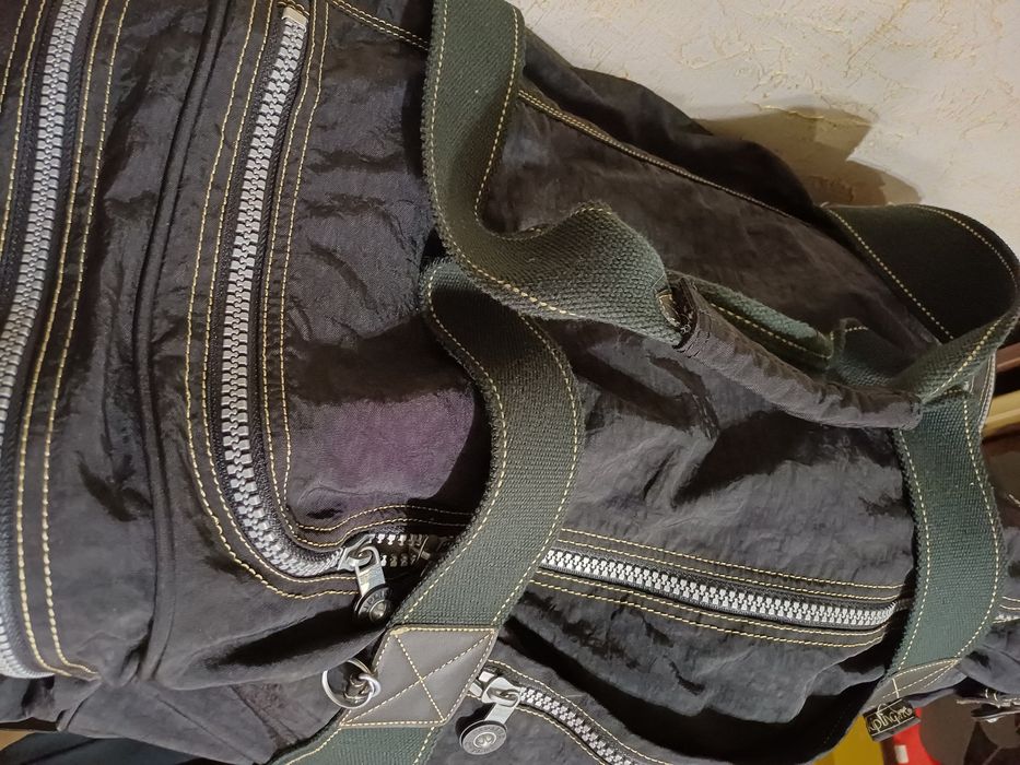 Большая дорожная сумка Kipling