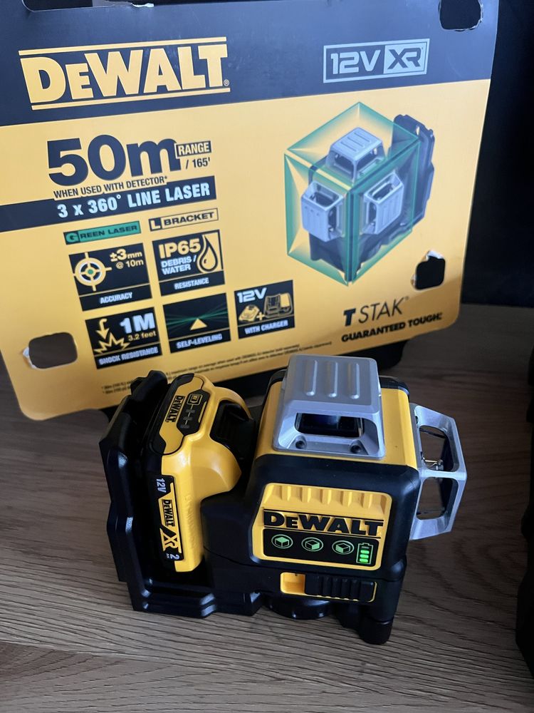 Krzyzowy laser Dewalt 3x360 zestaw + statyw