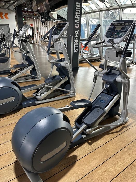 Эллиптический тренажер Precor EFX 835 P30 Орбитрек