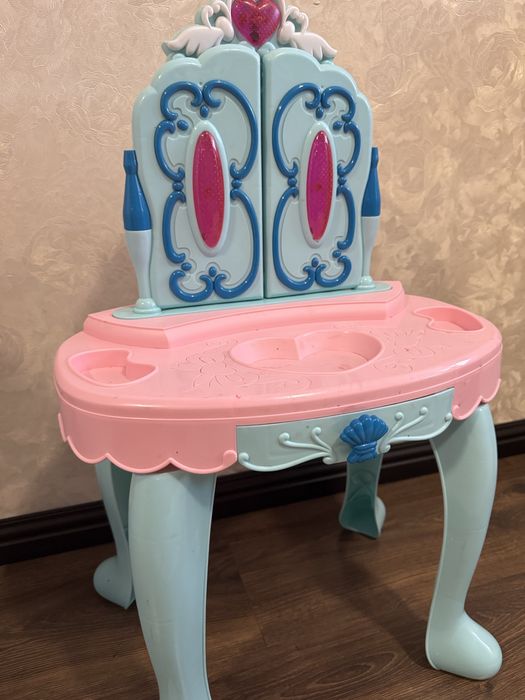 Дитяче трюмо , для дівчинки