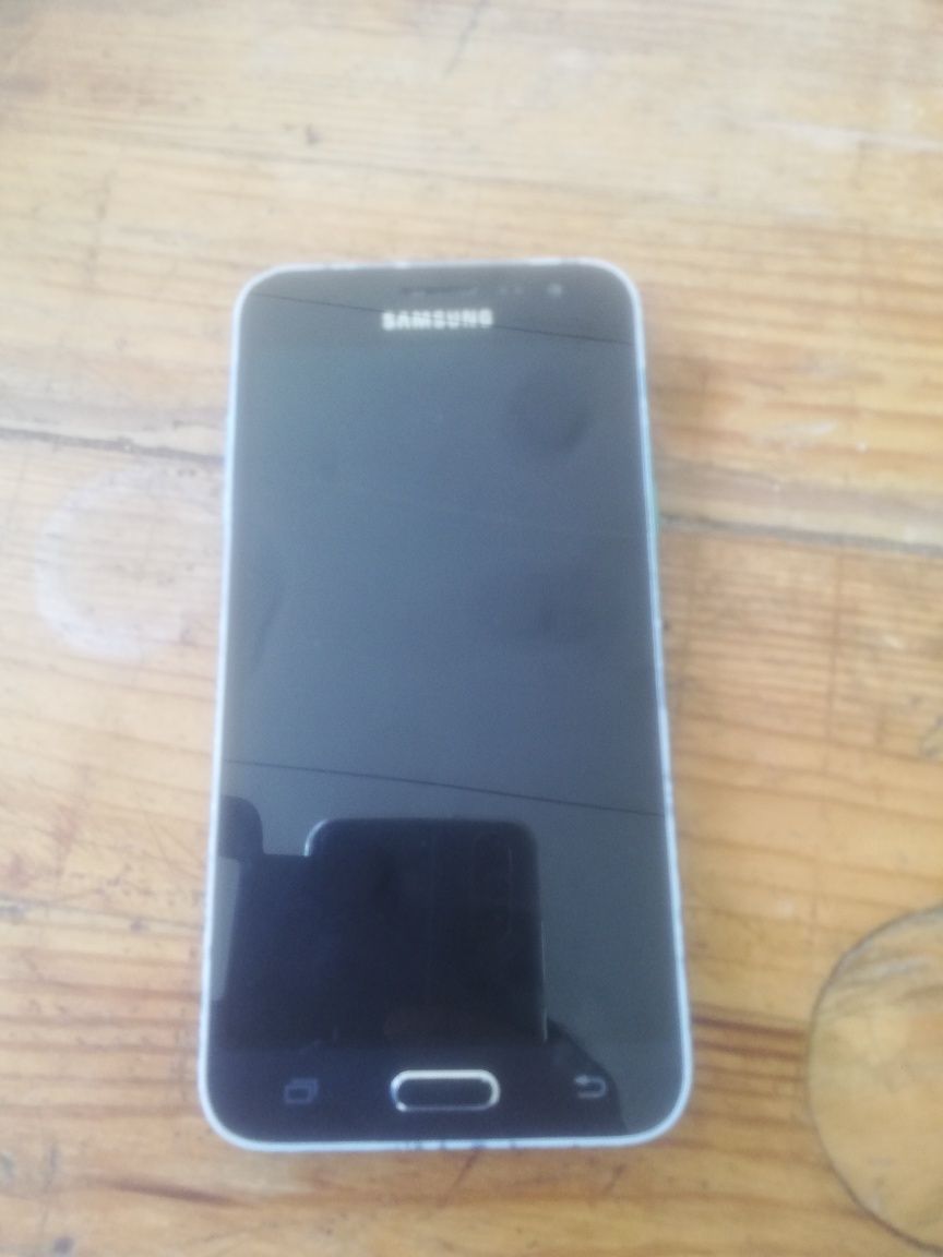 vendo telemóvel samsung