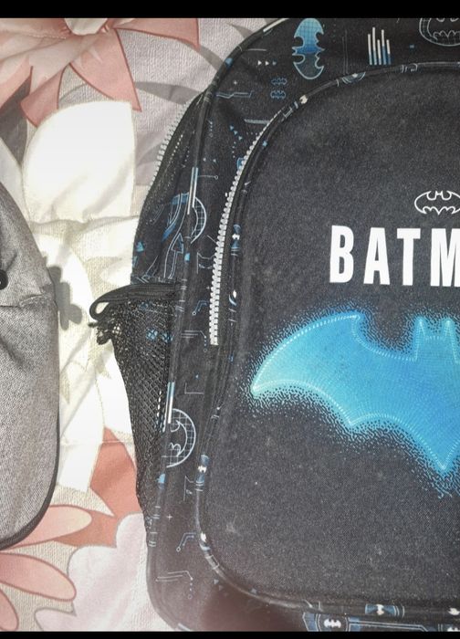 Mochila de criança para pré escolar em bom estado