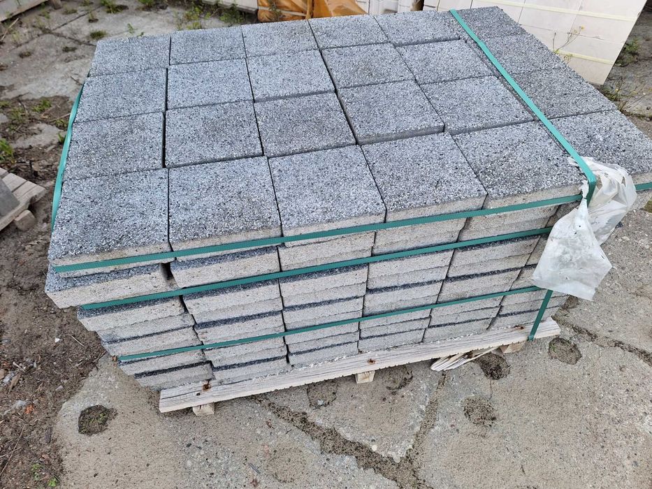 Kostka brukowa COMPLEX płukana 20x20x6 żóła, grafitowa Polbruk