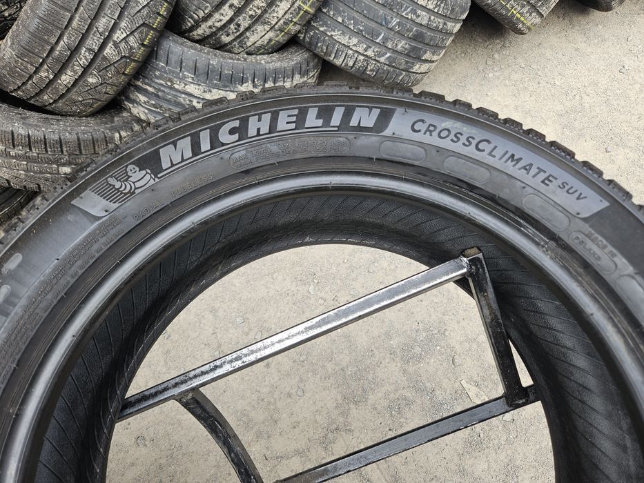 Шины БУ 225 55 R 19 Michelin cross climate SUV комплект всесезон