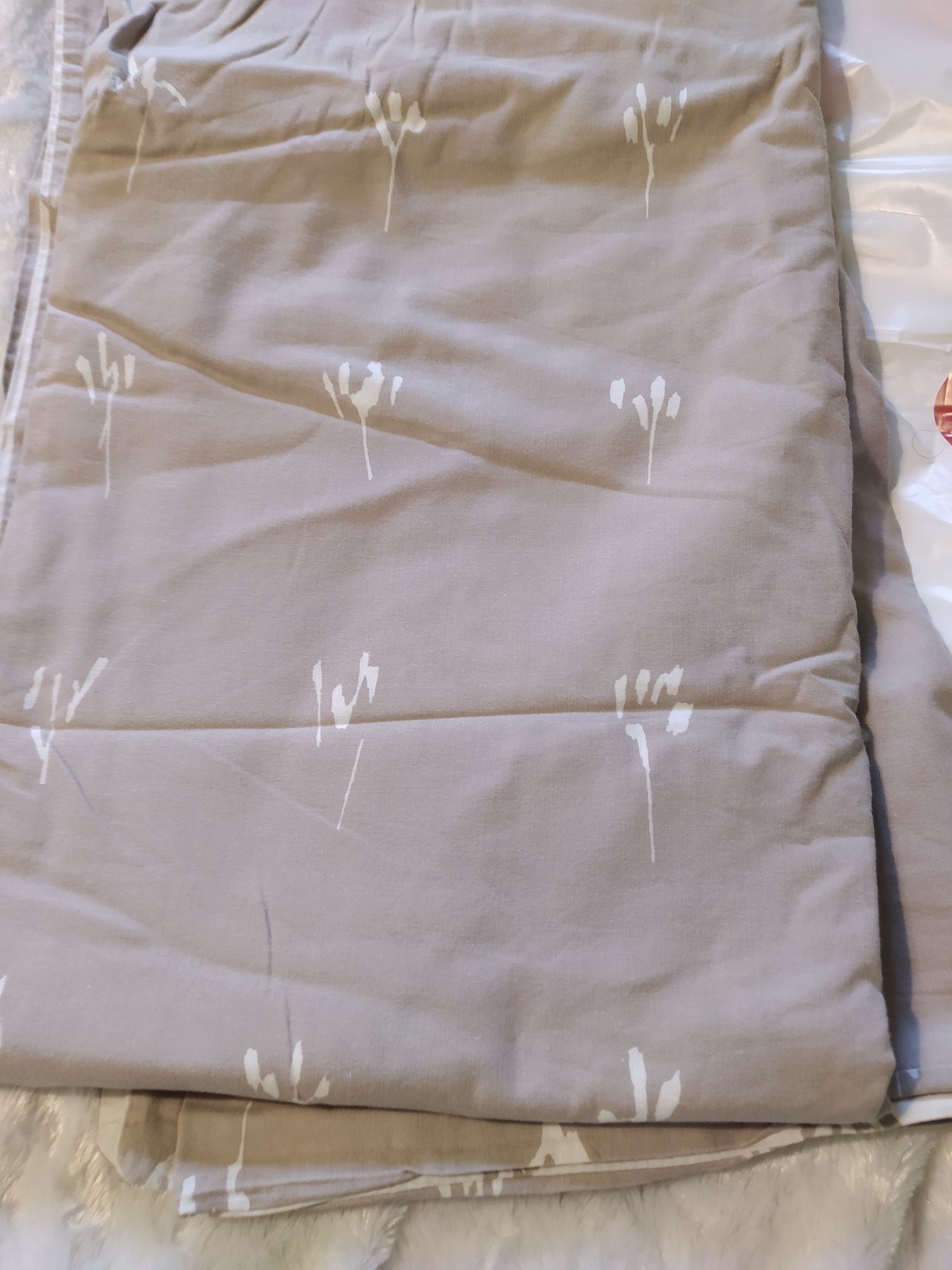 Capas de Edredons  e 2 almofadas cama casal 140×190
