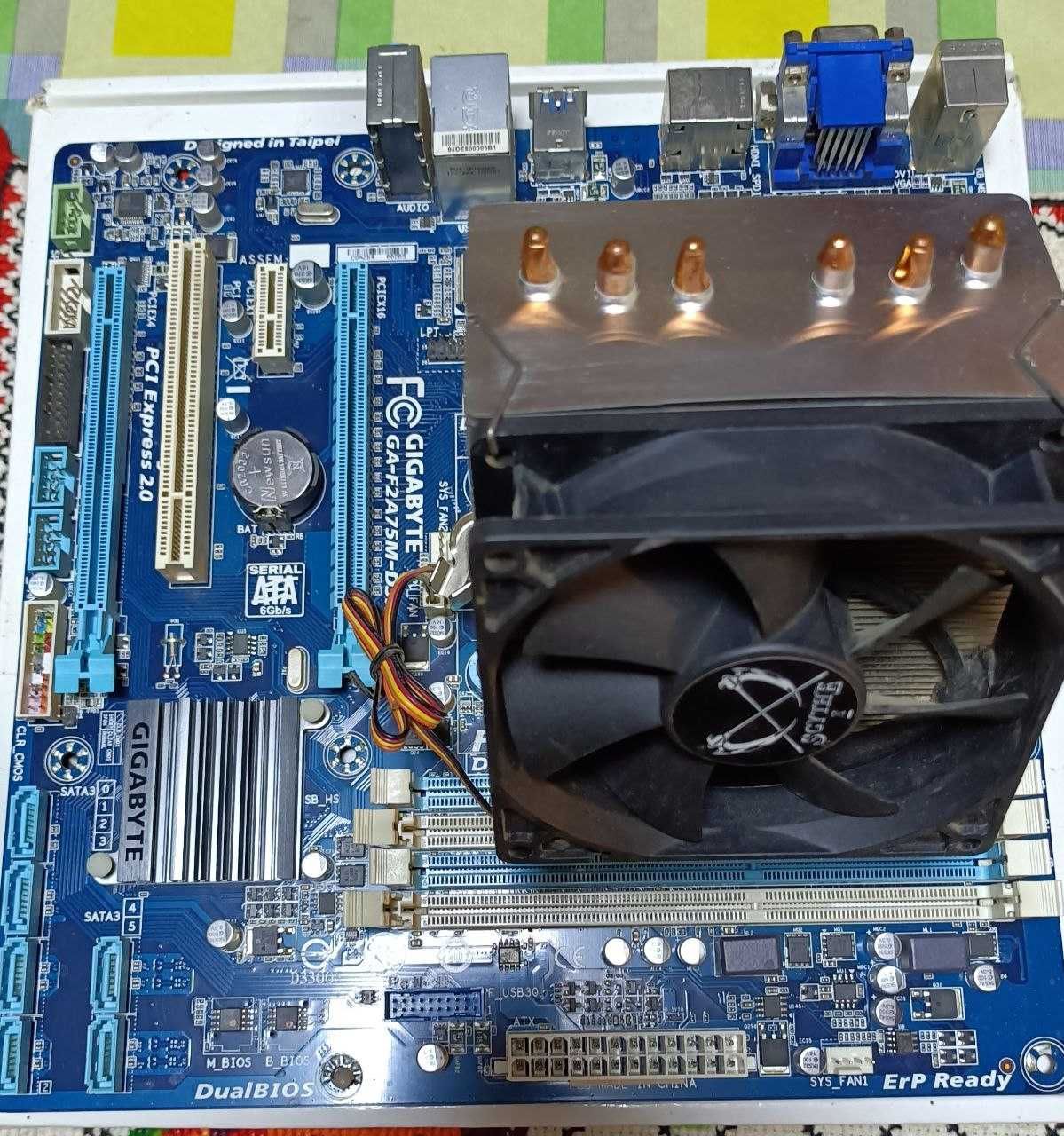 Gigabyte GA-F2A75M-D3H + AMD Athlon Ⅱ X4 750