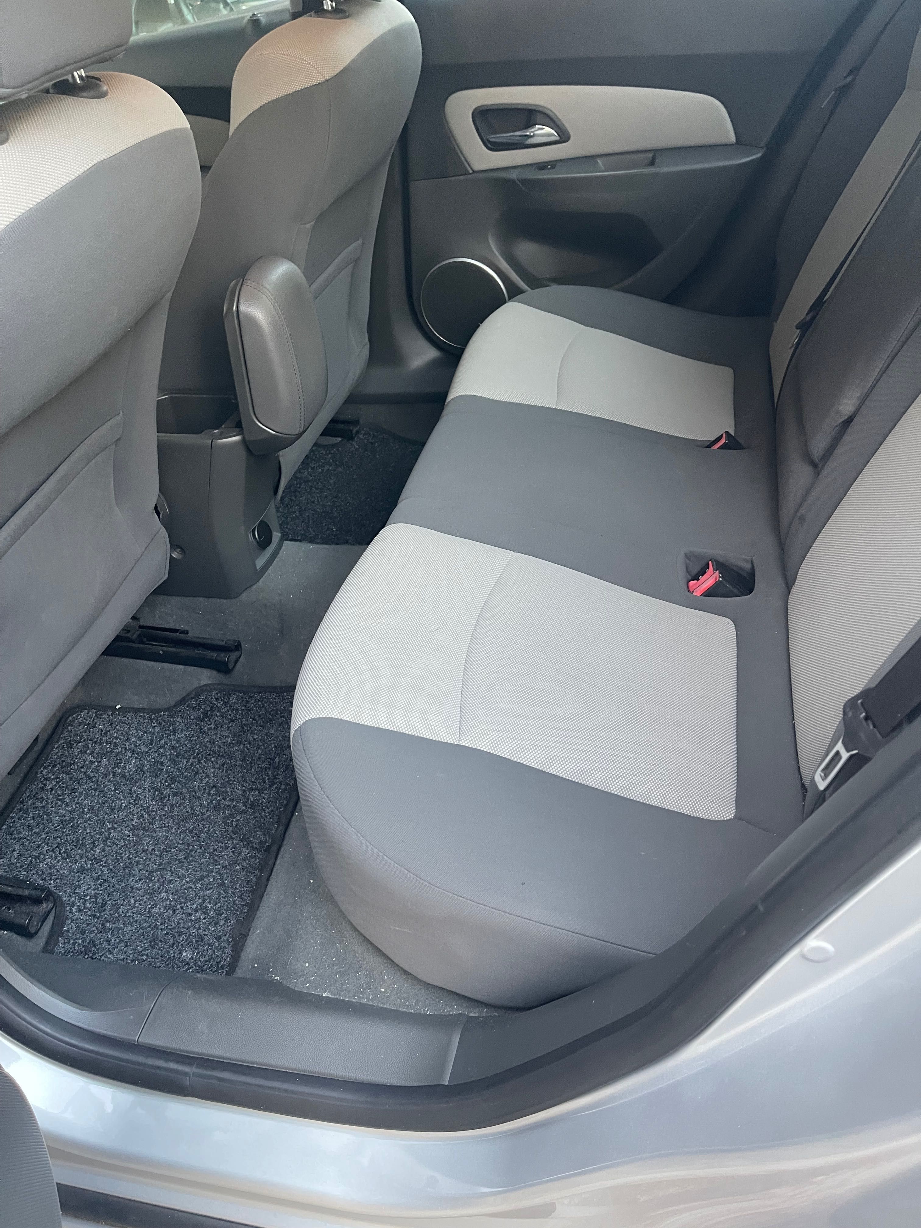 Chevrolet Cruze ,
