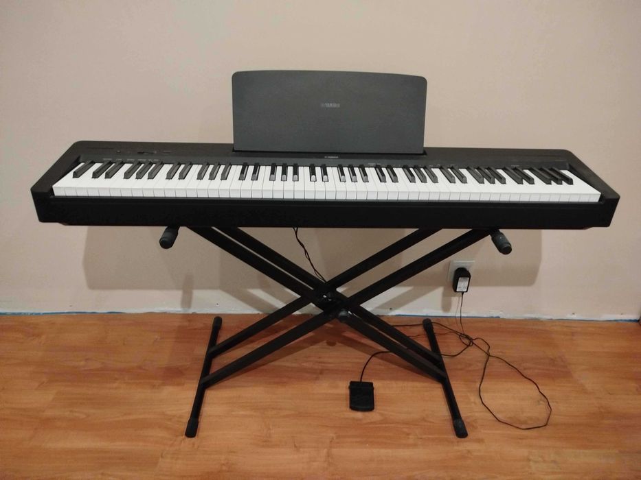 Pianino cyfrowe YAMAHA P-143B