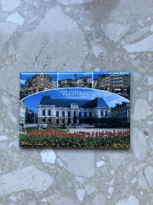 Magnes na lodówkę pamiątka souvenir Rennes Paryż Francja