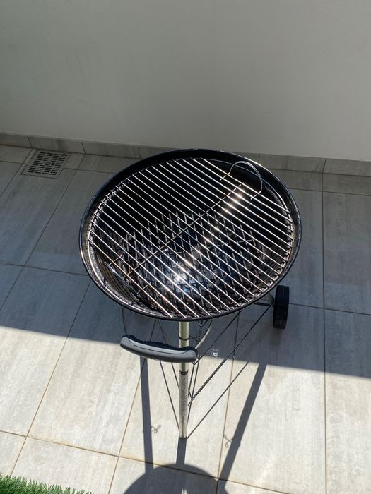 Barbecue a carvão Weber compact kettle 47 cm preto