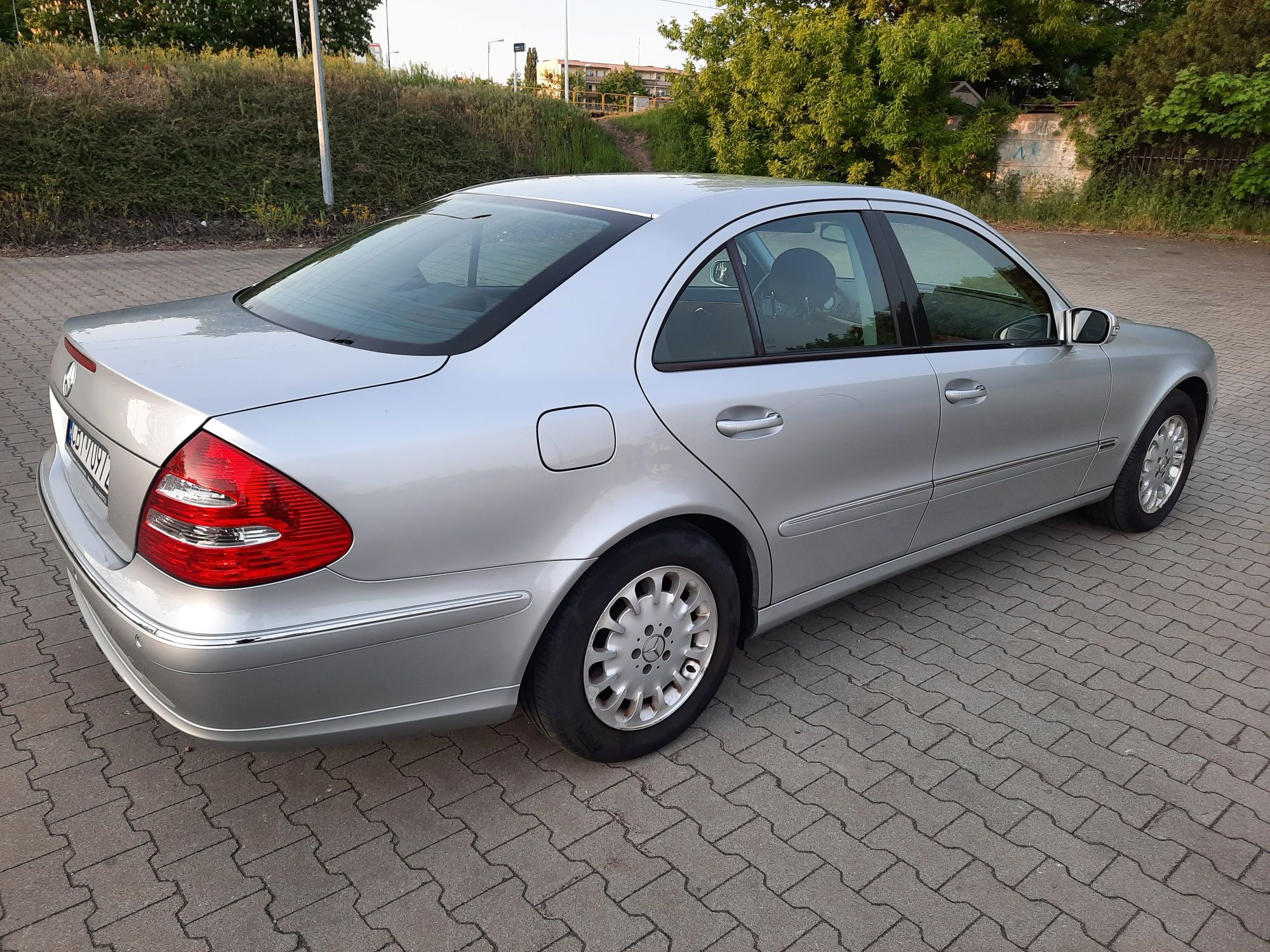 Mercedes E-klasa stan kolekcjonerski! Zamiana!