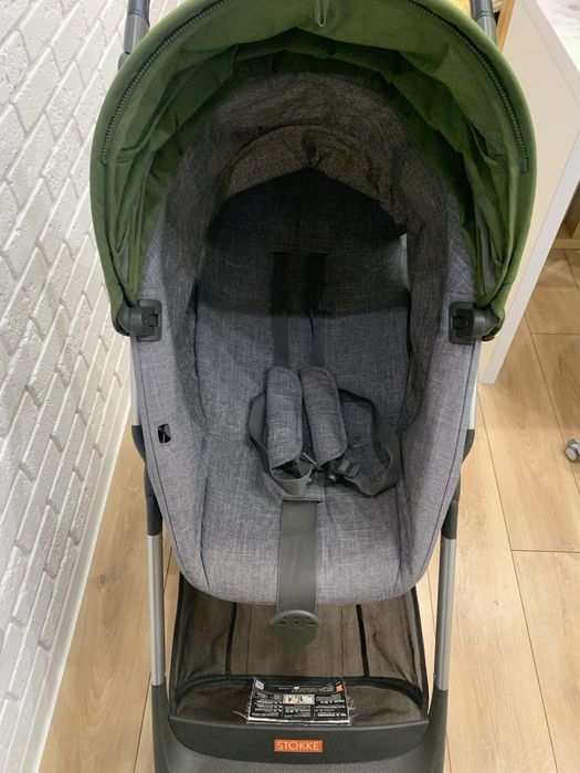 Коляска дитяча в гарному стані